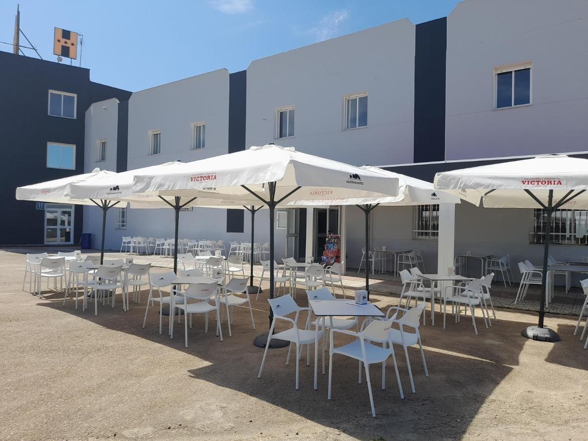 Hotel Oriana Badajós Exterior foto